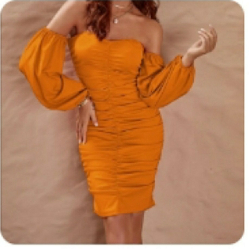 Off the shoulder dress M